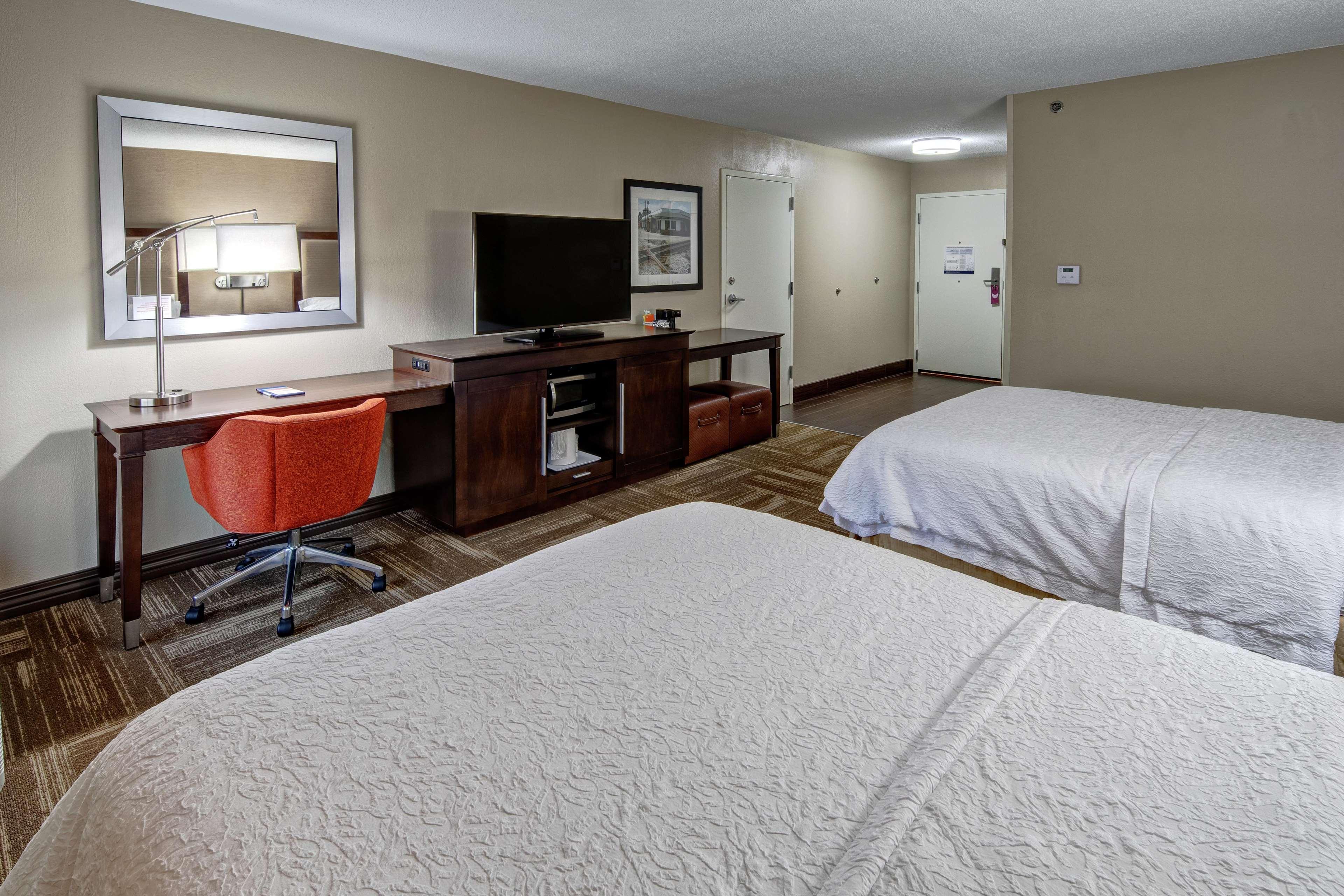 Hampton Inn Corinth Esterno foto