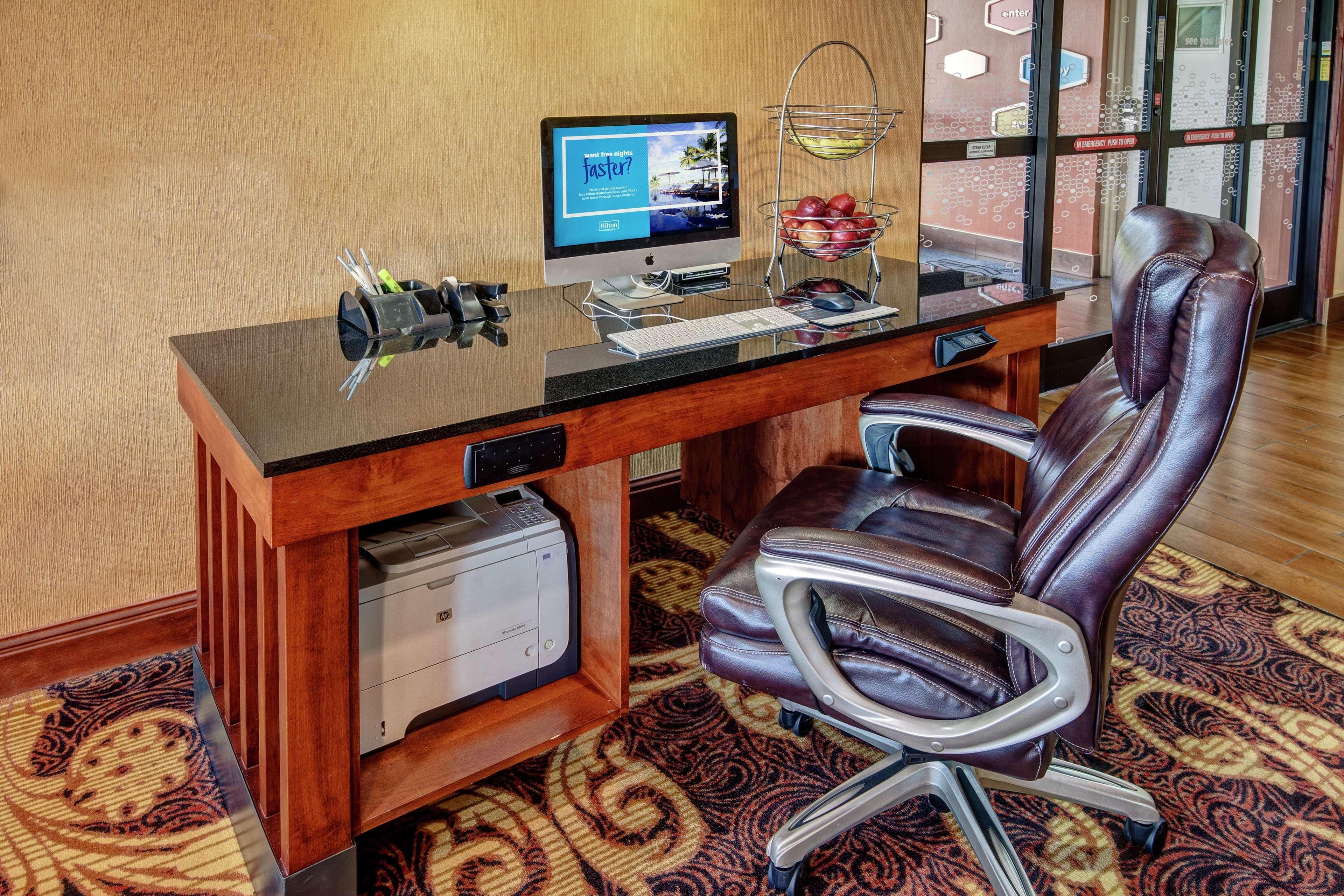 Hampton Inn Corinth Esterno foto