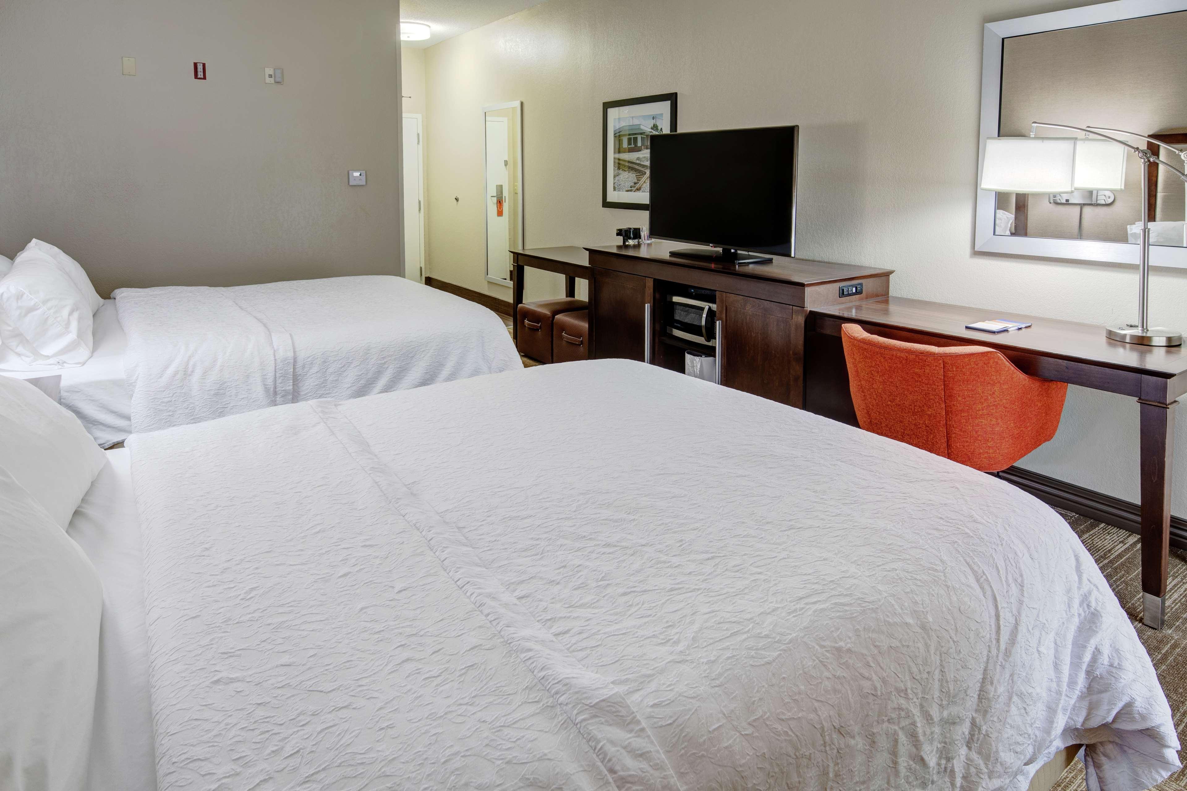 Hampton Inn Corinth Esterno foto