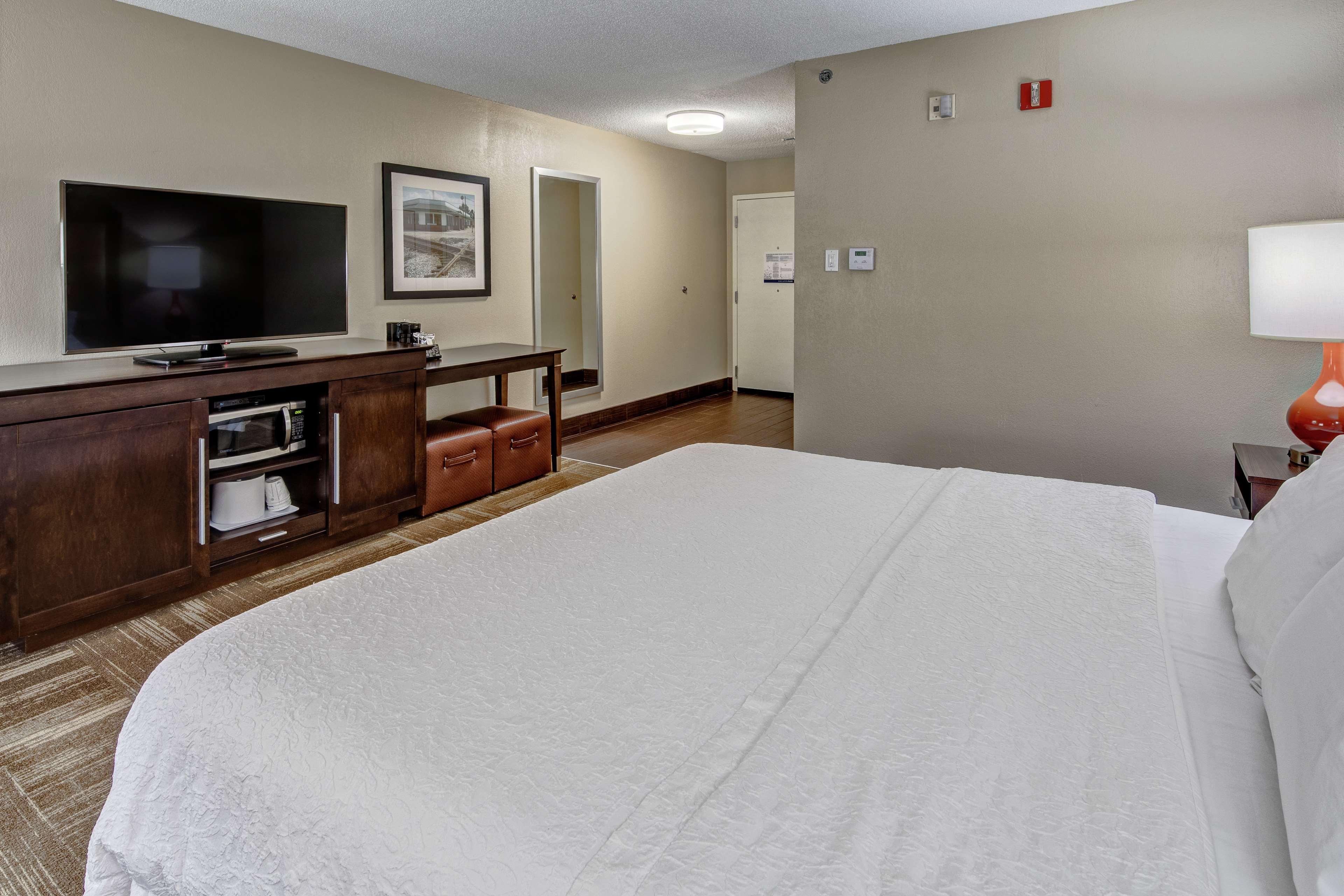Hampton Inn Corinth Esterno foto