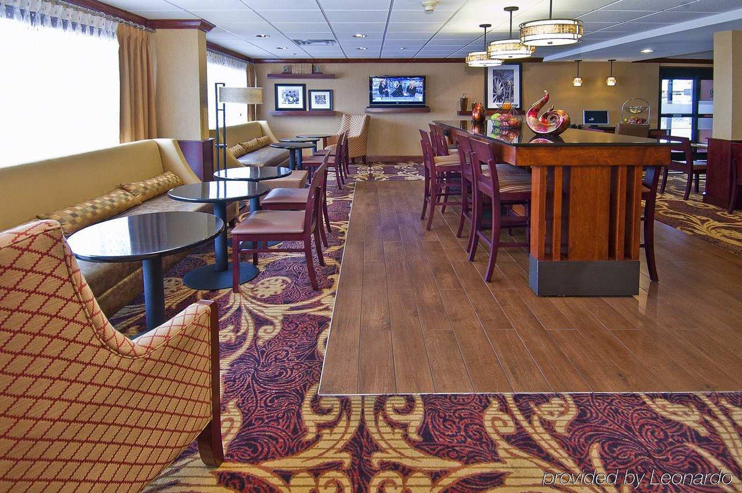 Hampton Inn Corinth Esterno foto
