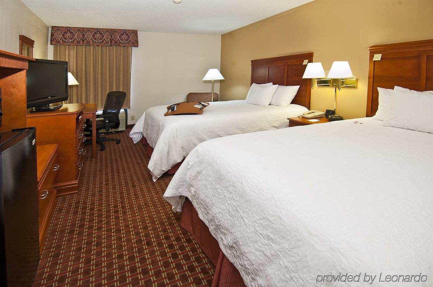 Hampton Inn Corinth Esterno foto