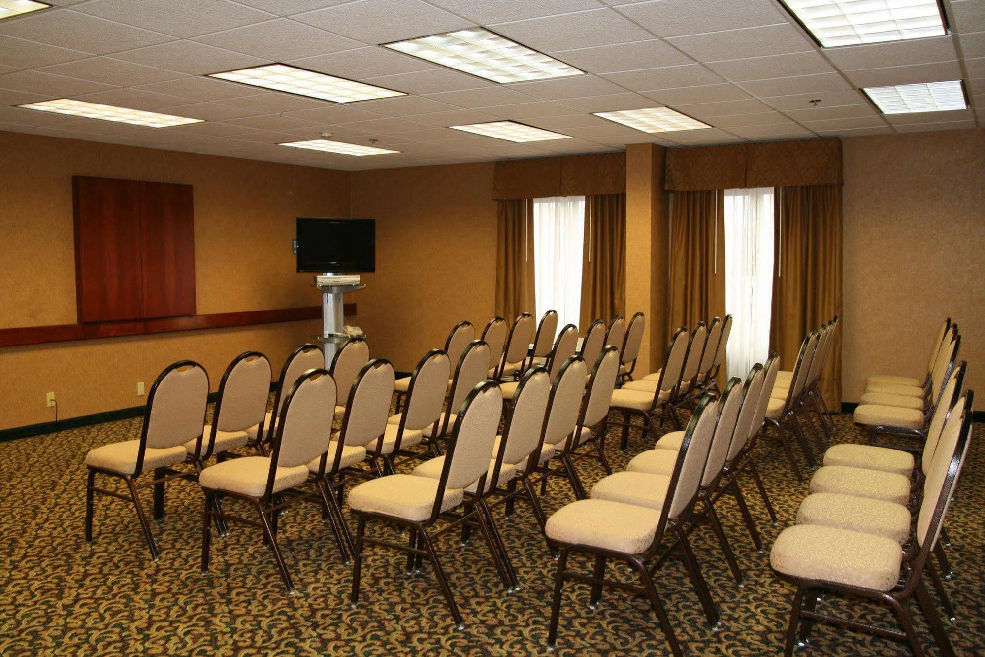 Hampton Inn Corinth Servizi foto